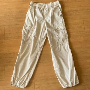 Parachute cargo
